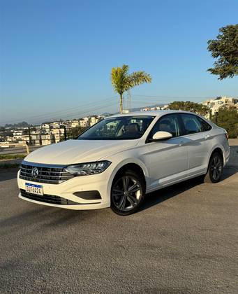 VOLKSWAGEN JETTA 1.4 250 TSI TOTAL FLEX TIPTRONIC VOLKSWAGEN JETTA 1.4 250 TSI TOTAL FLEX TIPTRONIC